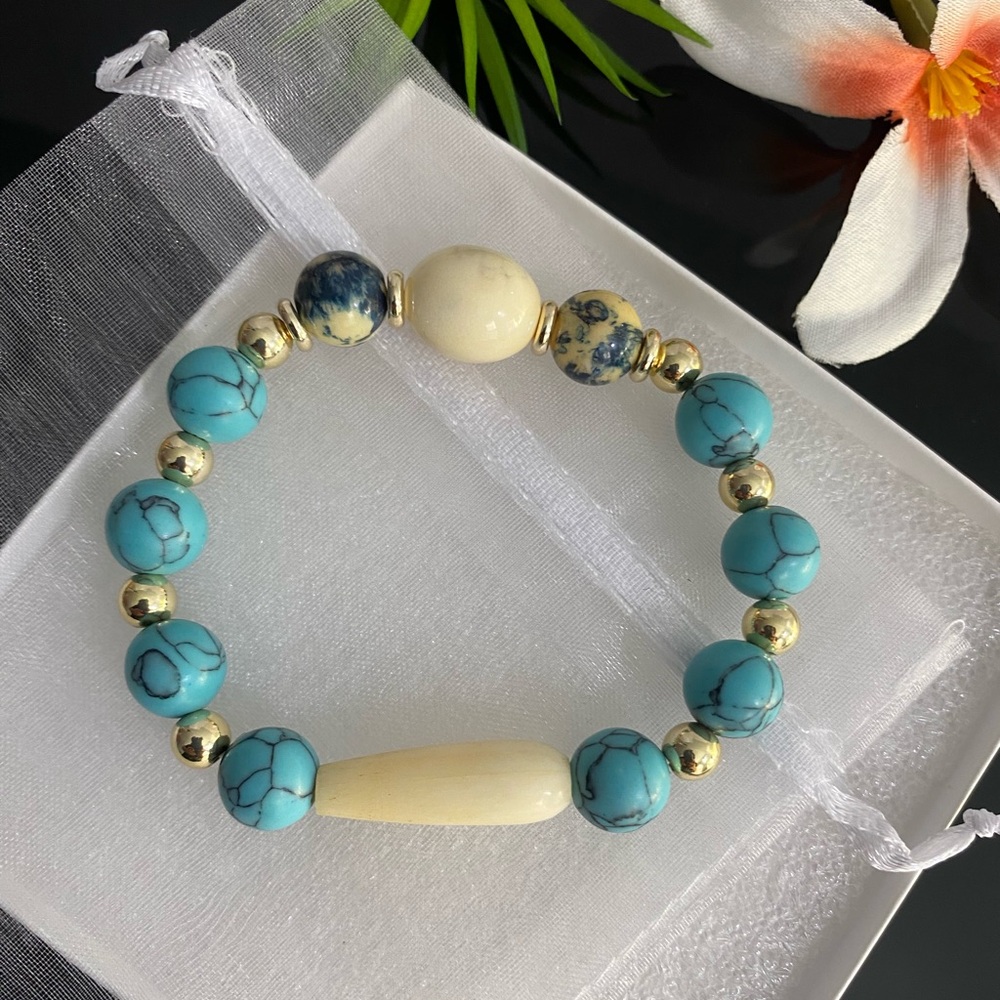 Gold Filled 10mm Turquoise & Cream Acrylic Beaded Bracelet